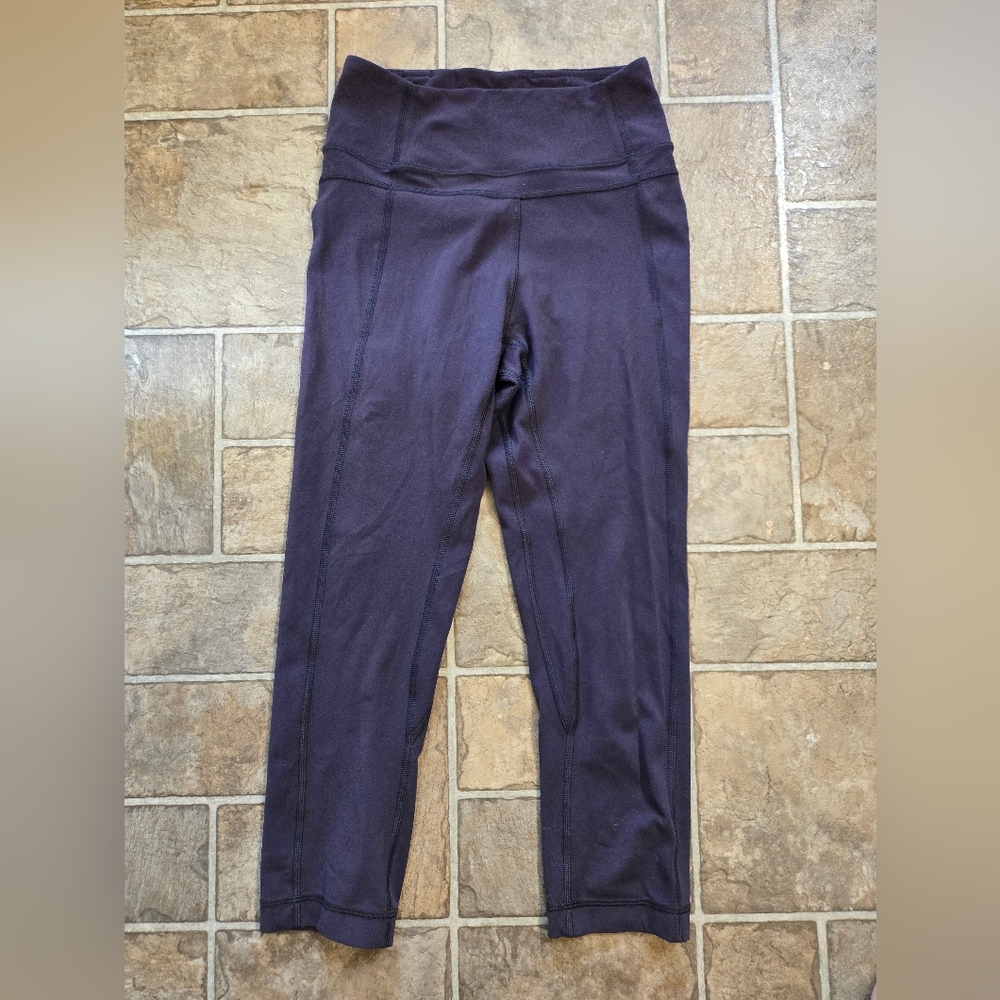 Lululemon Dark Purple Cropped Leggings